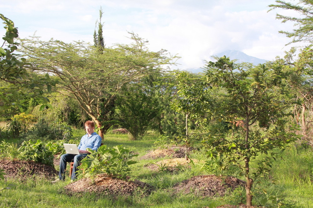 Faces Of Another World - finding innovative solutions for people living on a dollar or two a day